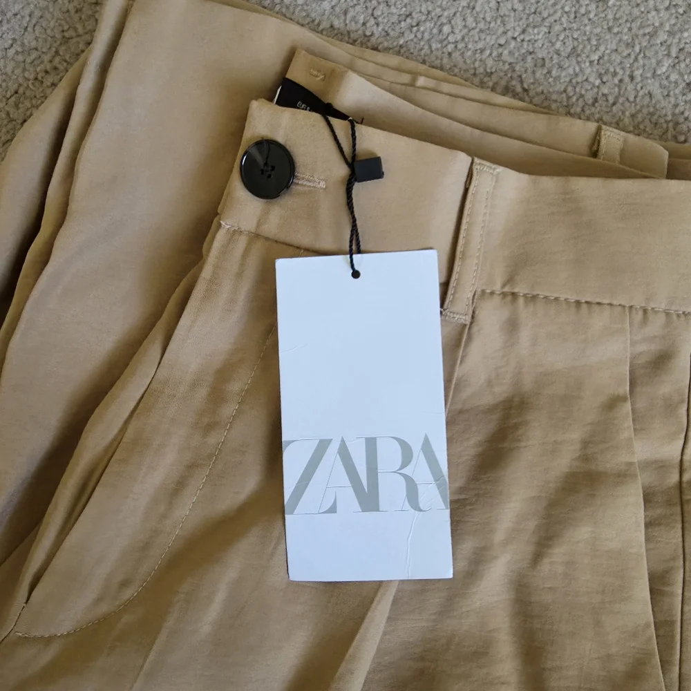 ZARA * WIDE LEG PANTS CAMEL Size S